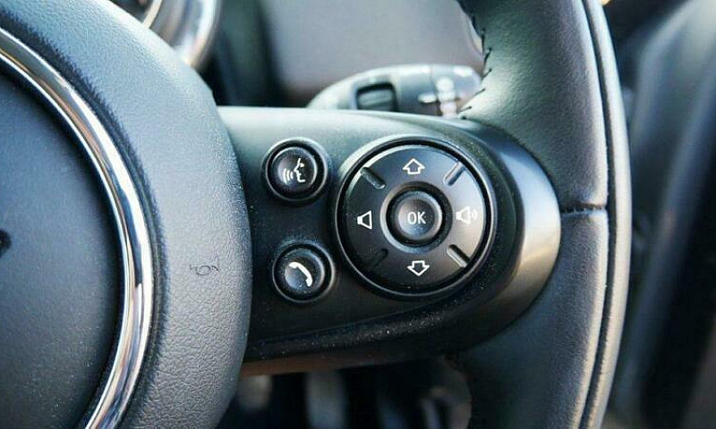 2019 Mini Countryman...