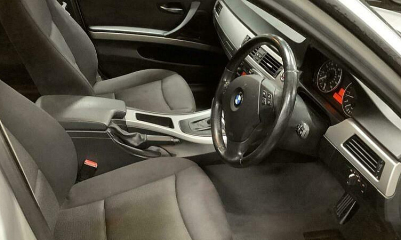 2005 Bmw 3 Series 2....