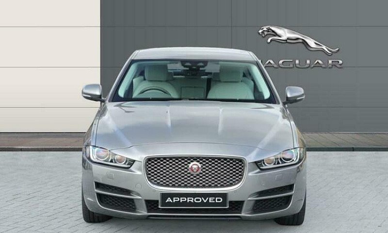 2018 Jaguar Xe 2.0D ...