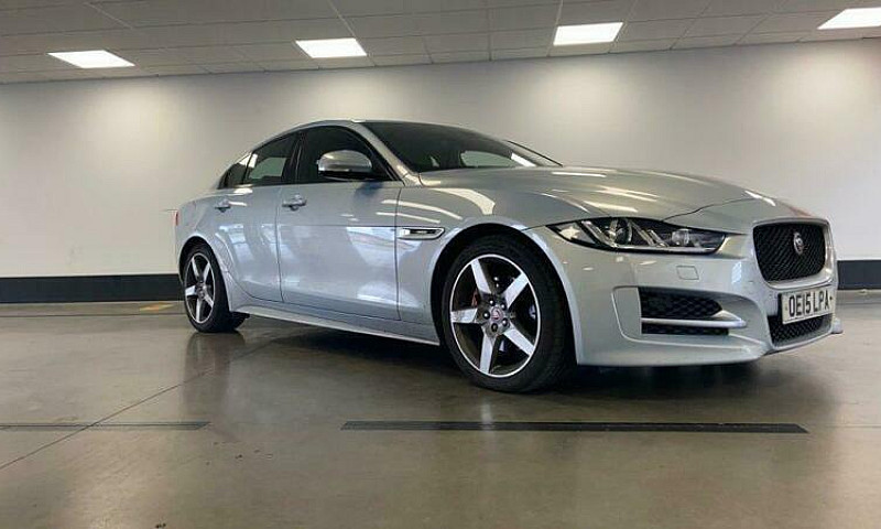 2015 Jaguar Xe 2.0D ...
