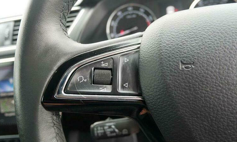 2017 Skoda Superb 2....