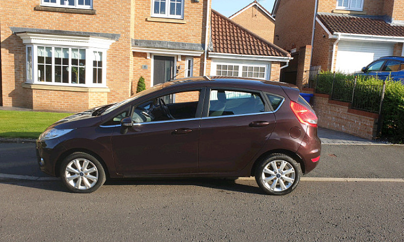 2009 Ford Fiesta,5 D...