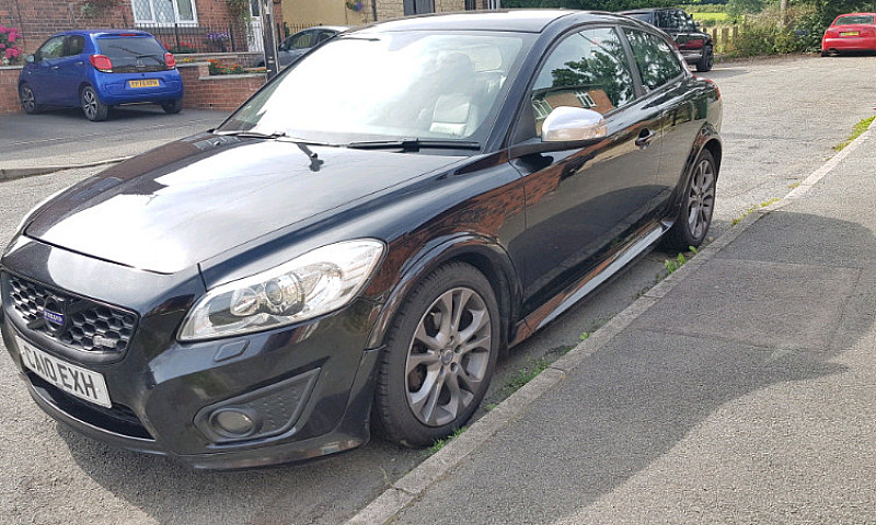 Volvo C30...