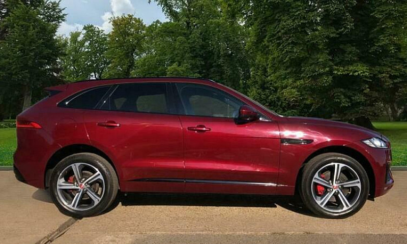2016 Jaguar F-Pace 3...