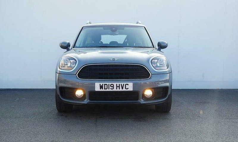 2019 Mini Countryman...