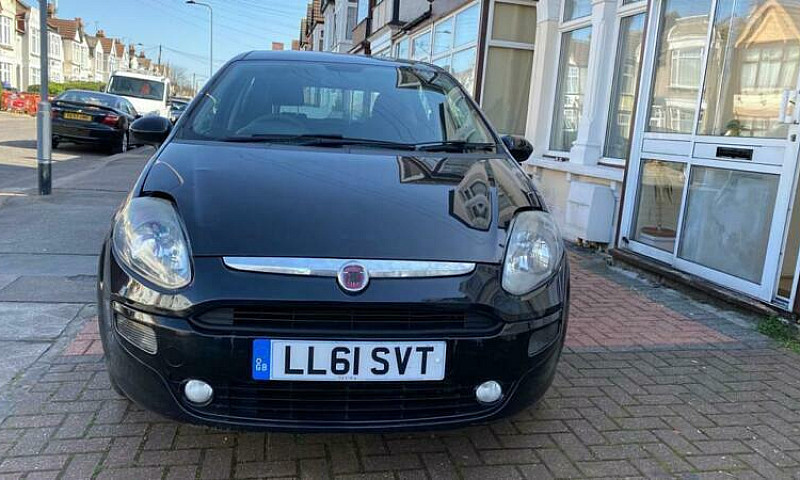 Fiat Punto Evo 1.2 8...