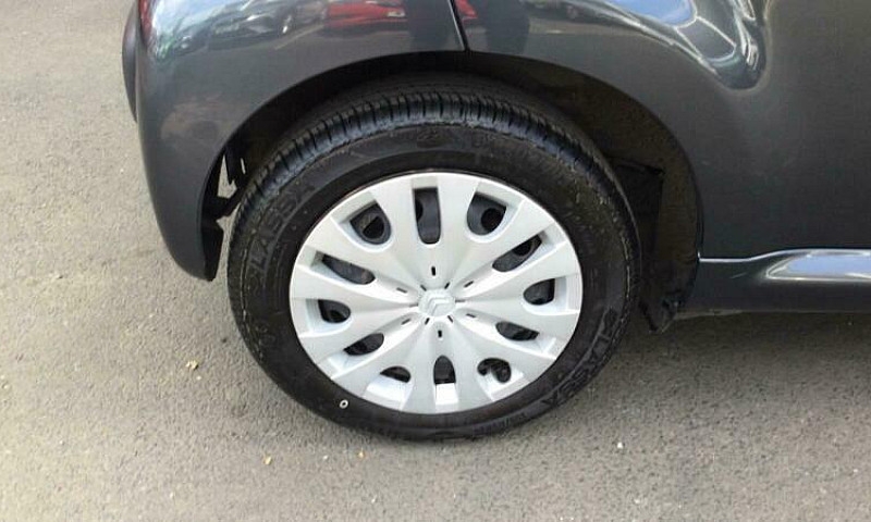 2013 Citroen C1 1.0I...