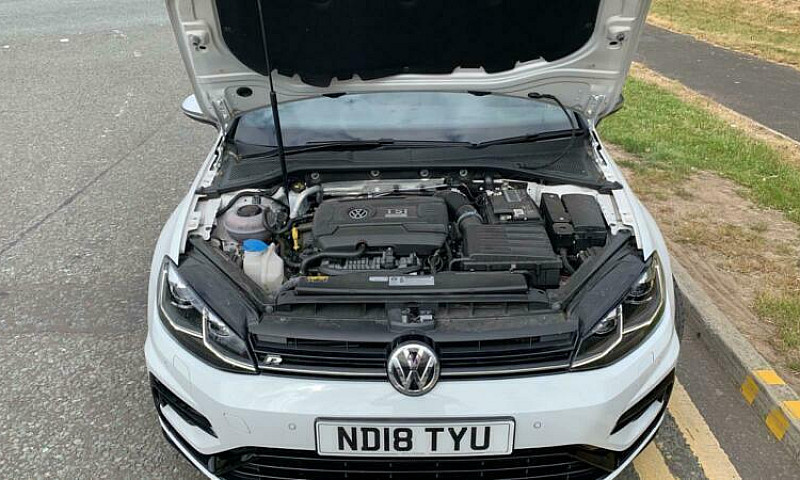 2018 Volkswagen Golf...