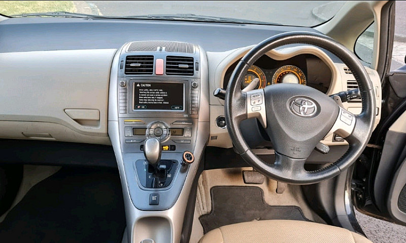 Toyota Auris 1.6 T S...