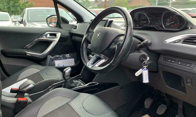 2018 Peugeot 2008 1....