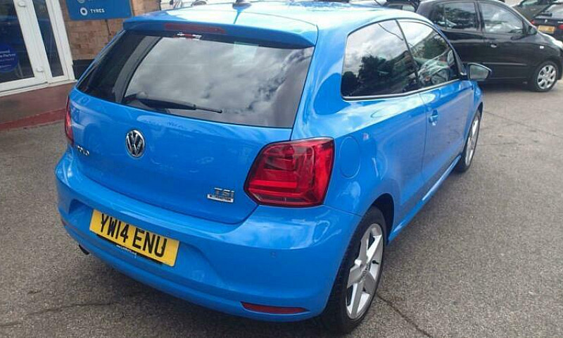 2014 Volkswagen Polo...