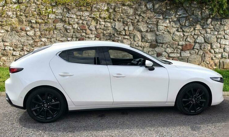 Mazda 3 2.0 Skyactiv...