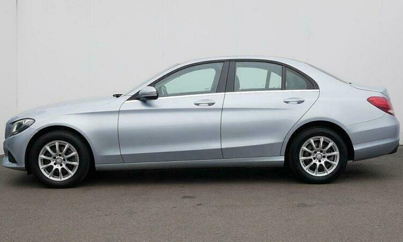2016 Mercedes C-Clas...