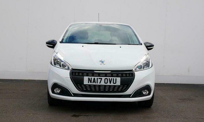 2017 Peugeot 208 1.2...