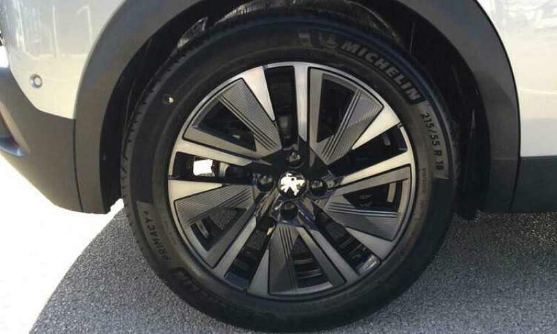 2020 Peugeot 2008 10...