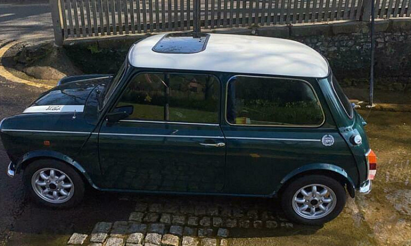 Stunning 1990 Mini C...