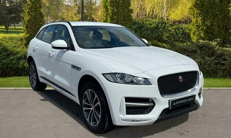 2019 Jaguar F-Pace 2...