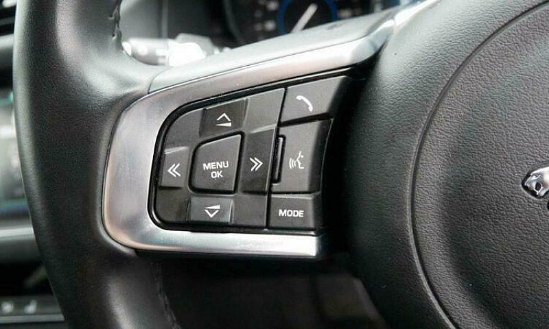 2017 Jaguar Xf 2.0D ...