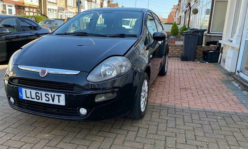 Fiat Punto Evo 1.2 8...