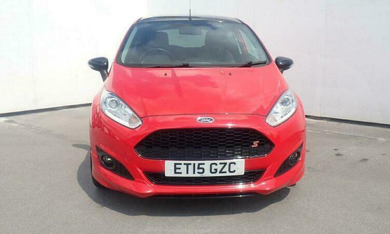 2015 Ford Fiesta 1.0...