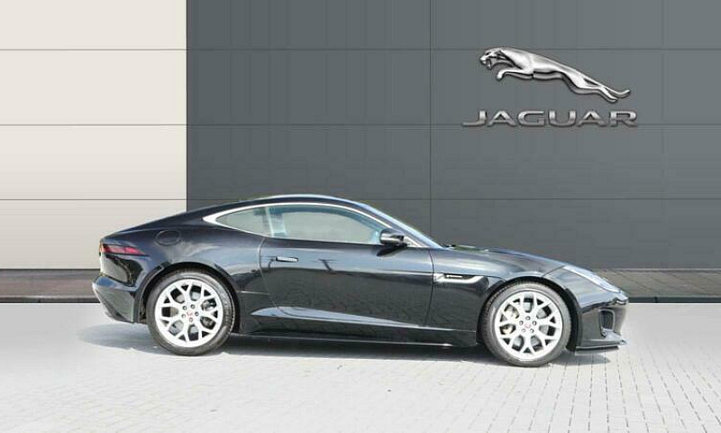 2019 Jaguar F-Type 2...