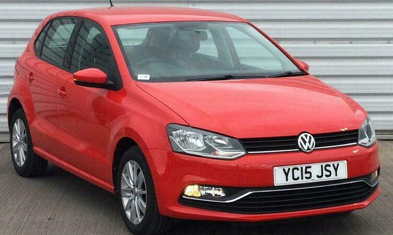 2015 Volkswagen Polo...