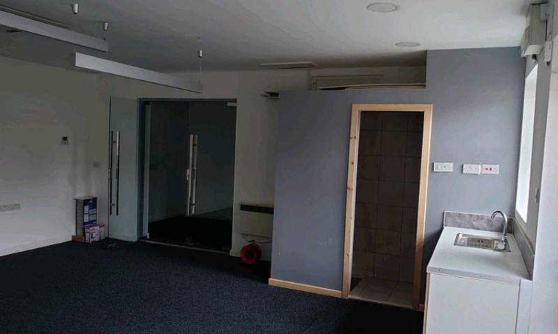 42Sq Metre Studio Fl...