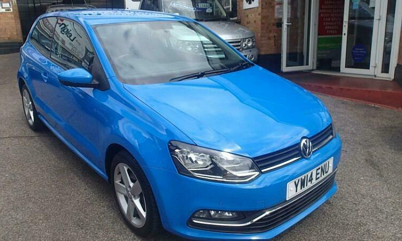 2014 Volkswagen Polo...