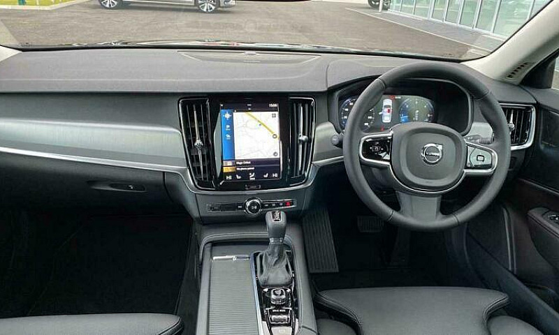 2020 Volvo S90 D4 Mo...
