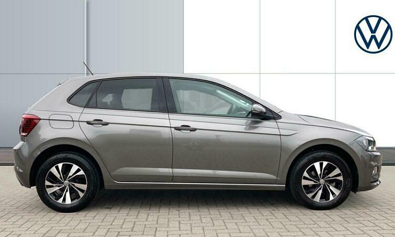 2020 Volkswagen Polo...
