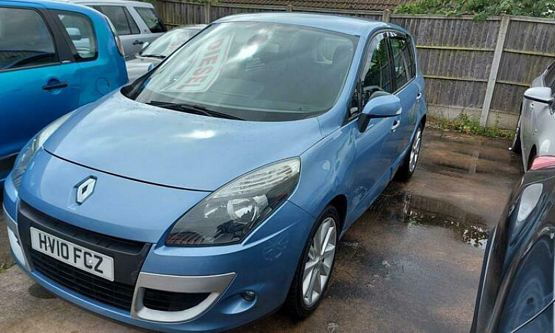 2010 Renault Scenic ...