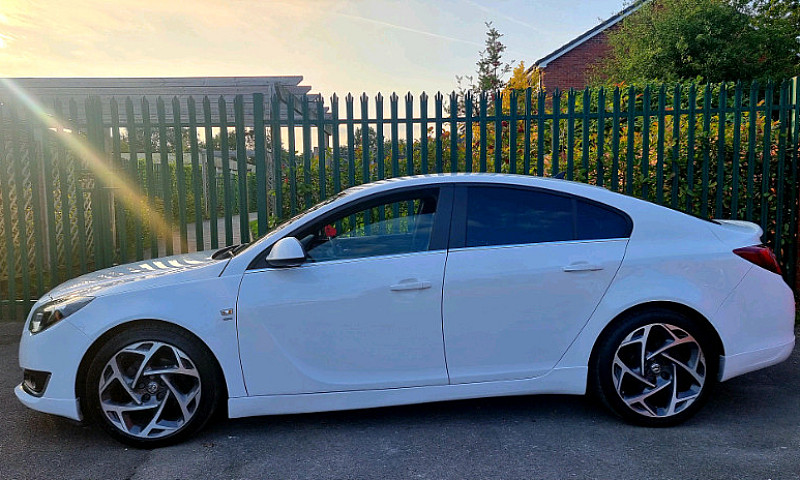 Vauxhall Insignia Vx...