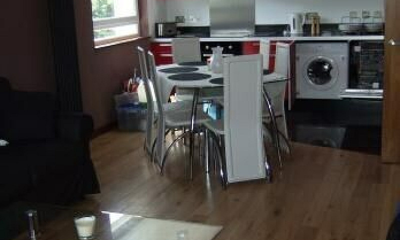 3 Bedroom Flat In Th...