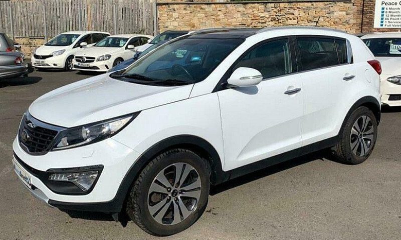2013 13 Kia Sportage...