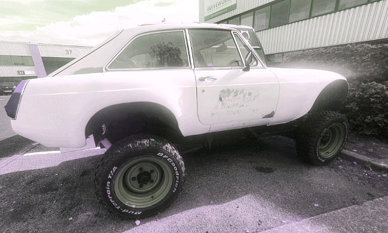 Mgb Gt V8 4X4 Classi...