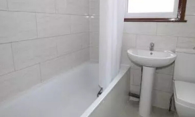 First Floor 2 Bedroo...