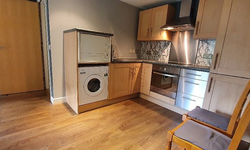 2 Bed Apartment, Nea...