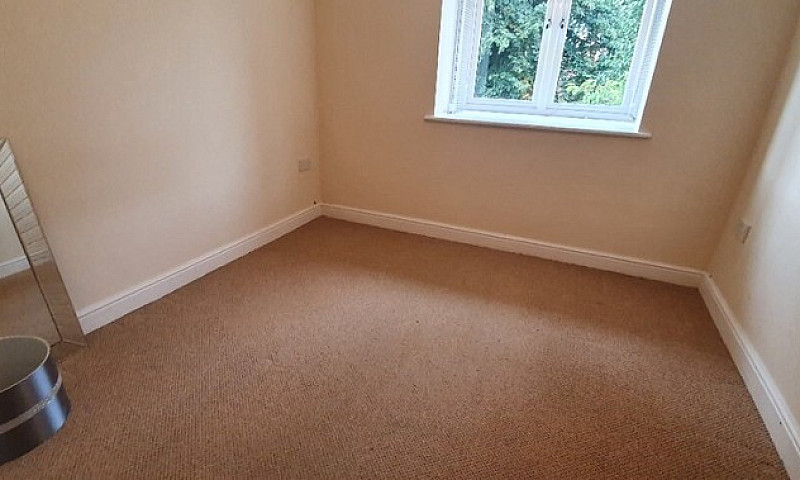 2 Bed Apartment, Nea...