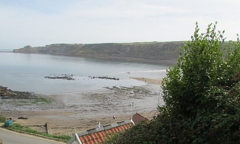Beach Hut For Sale -...