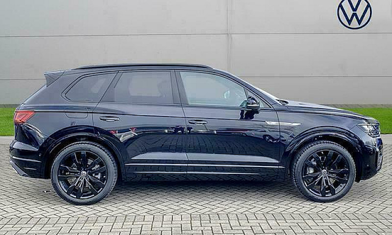 2021 Volkswagen Toua...