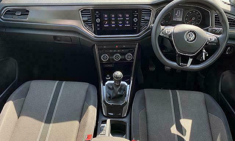2019 Volkswagen T-Ro...