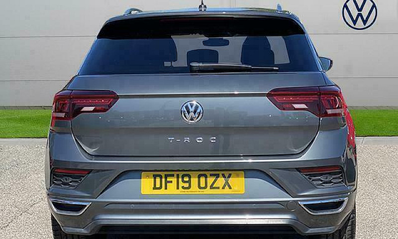 2019 Volkswagen T-Ro...