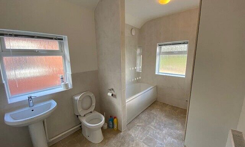 2 Bedroom Terraced H...
