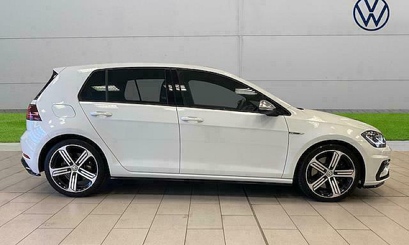 2020 Volkswagen Golf...