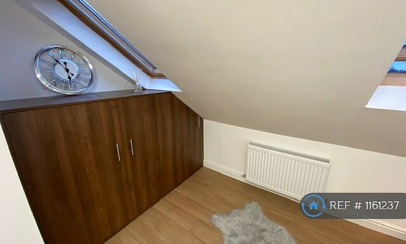 1 Bedroom In Homesda...
