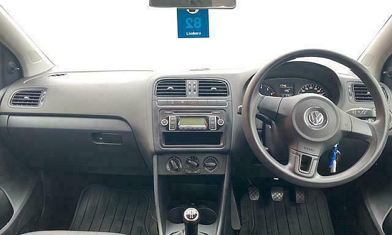 2011 Volkswagen Polo...