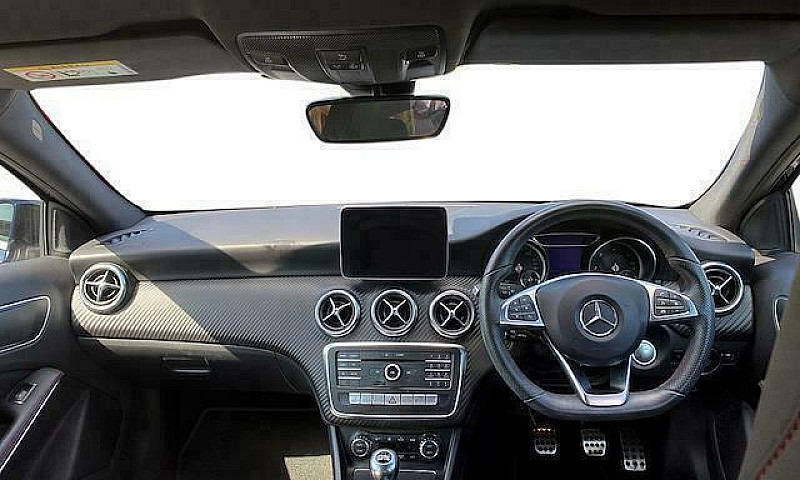 2018 Mercedes-Benz A...