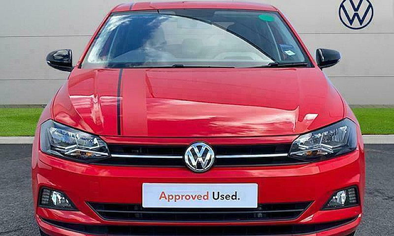 2019 Volkswagen Polo...