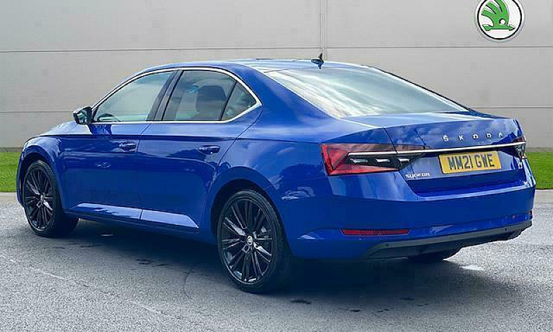 2021 Skoda Superb 1....