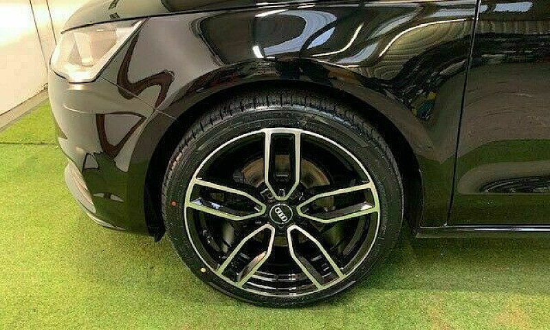 Late 2015 Audi A1 1....